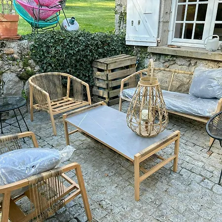 Casa de Férias Old Surrounded By Nature In Sidobre *