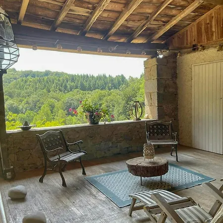 Old Surrounded By Nature In Sidobre * Burlats