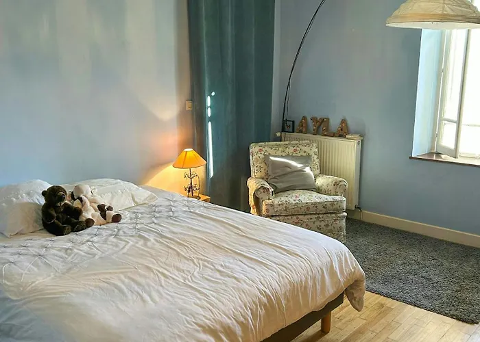 Casa de Férias Old Surrounded By Nature In Sidobre *