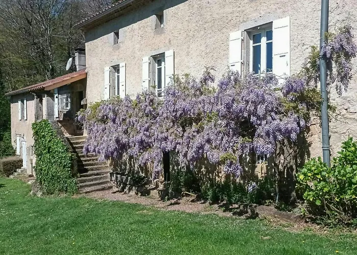 Holiday home Old Surrounded By Nature In Sidobre *